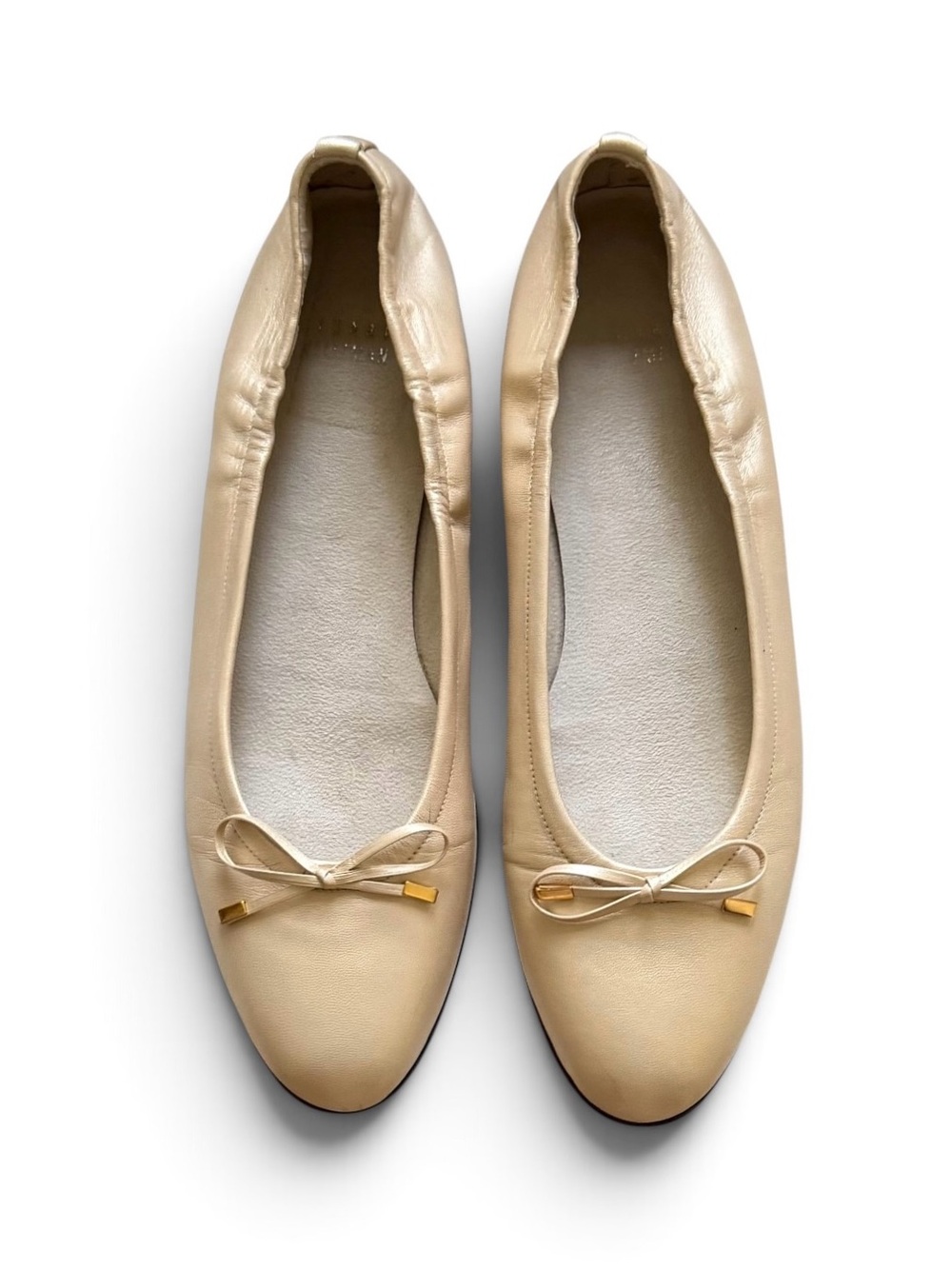 Stuart Weitzman Spun Gold Leather Peggy Sue Ballet Flats Size 8